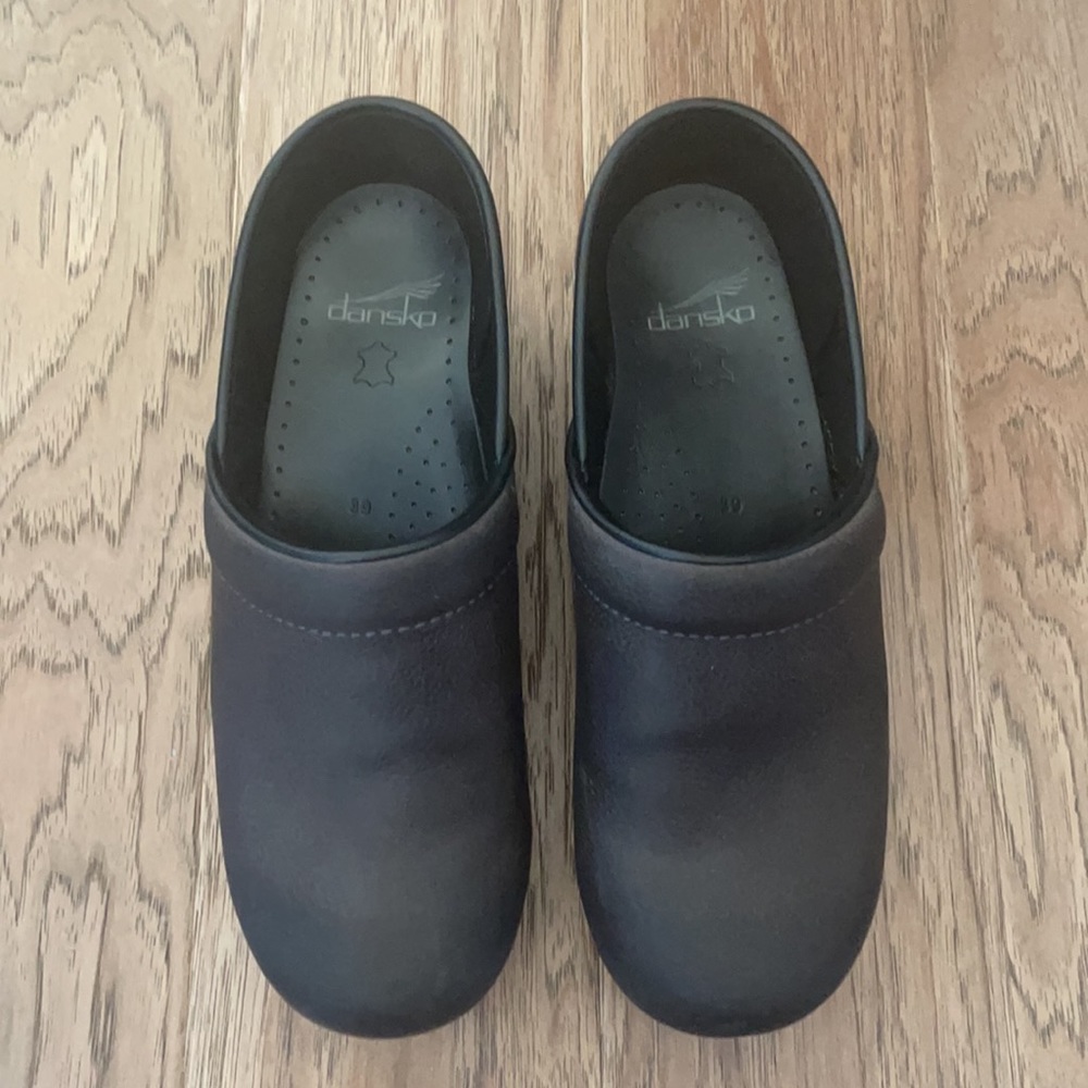 Women’s Professional Clog